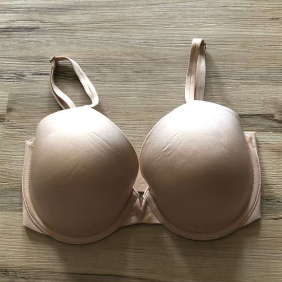 Victoria's Secret Light Beige Bra - Picture 3 of 8